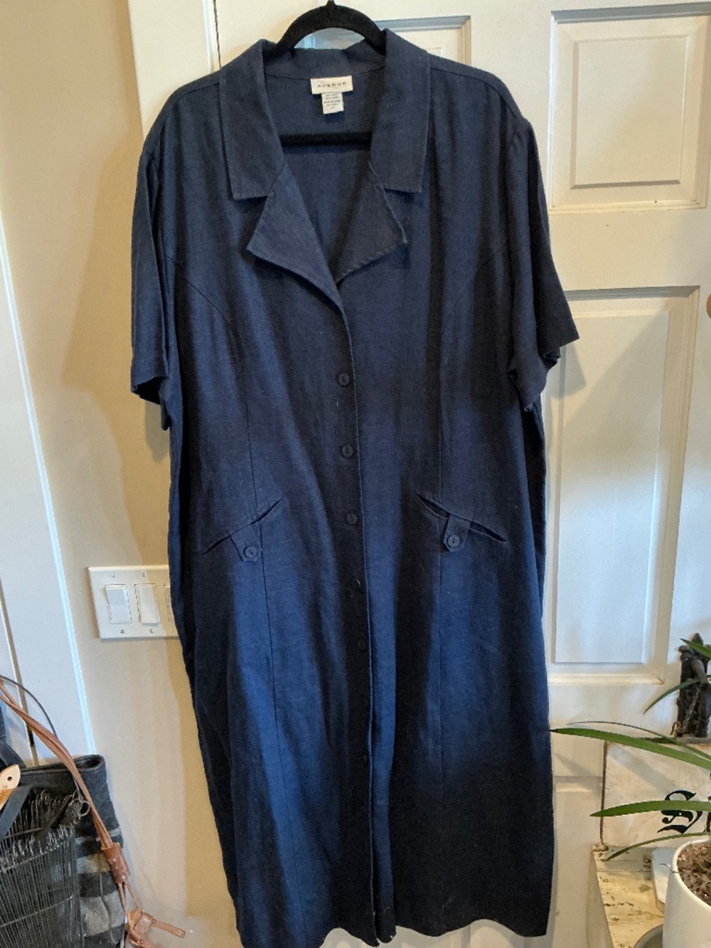 Avenue indigo blue linen dress in plus size 24!